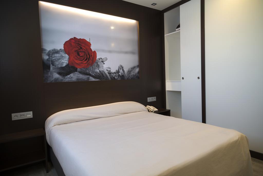 גיחון Hotel La Posada De Roces מראה חיצוני תמונה